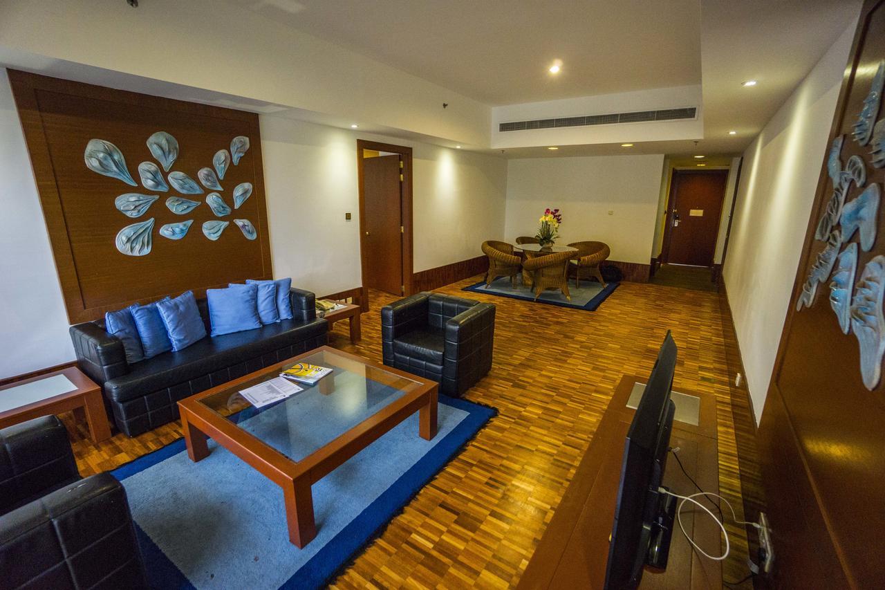 Austin Heights Golf & Hotel Resort Τζόχορ Μπάχρου Εξωτερικό φωτογραφία